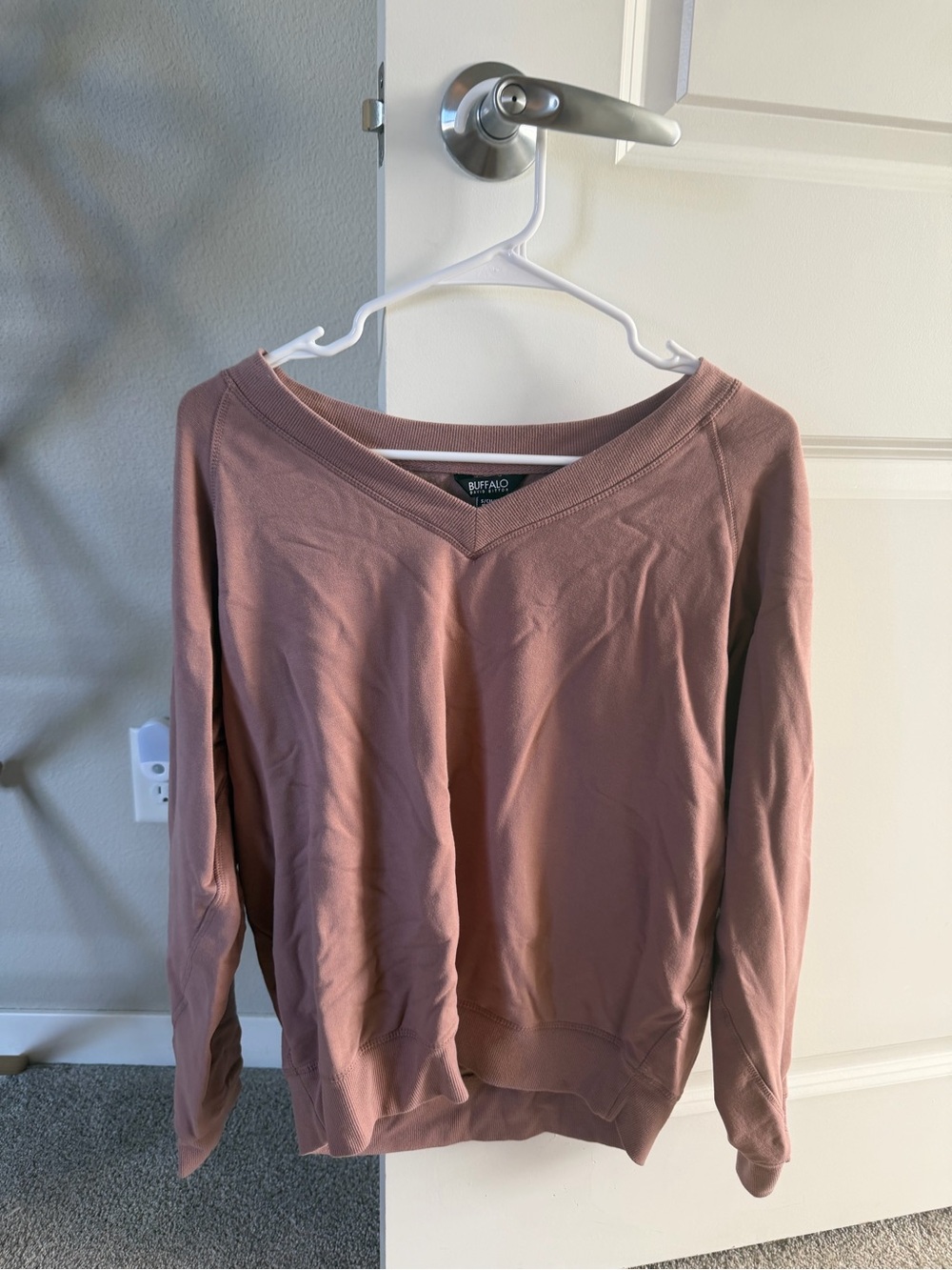 Buffalo David Bitton Mauve V-Neck Pullover Sweatshirt